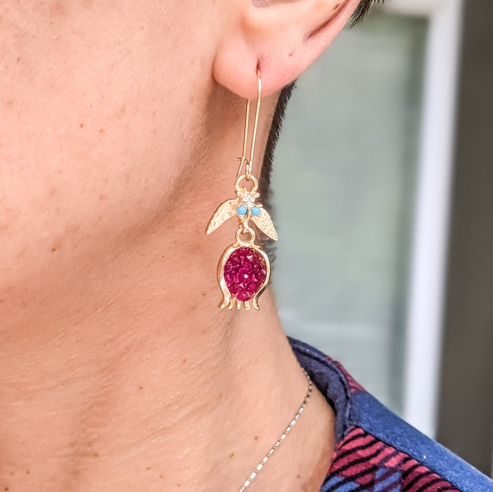 Luxurious Gold Pomegranate Earrings - Picture 2 of 13
